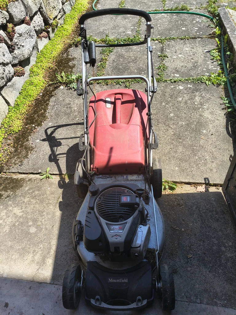 Sekacka Mountfield SP 535 BW EL 4S